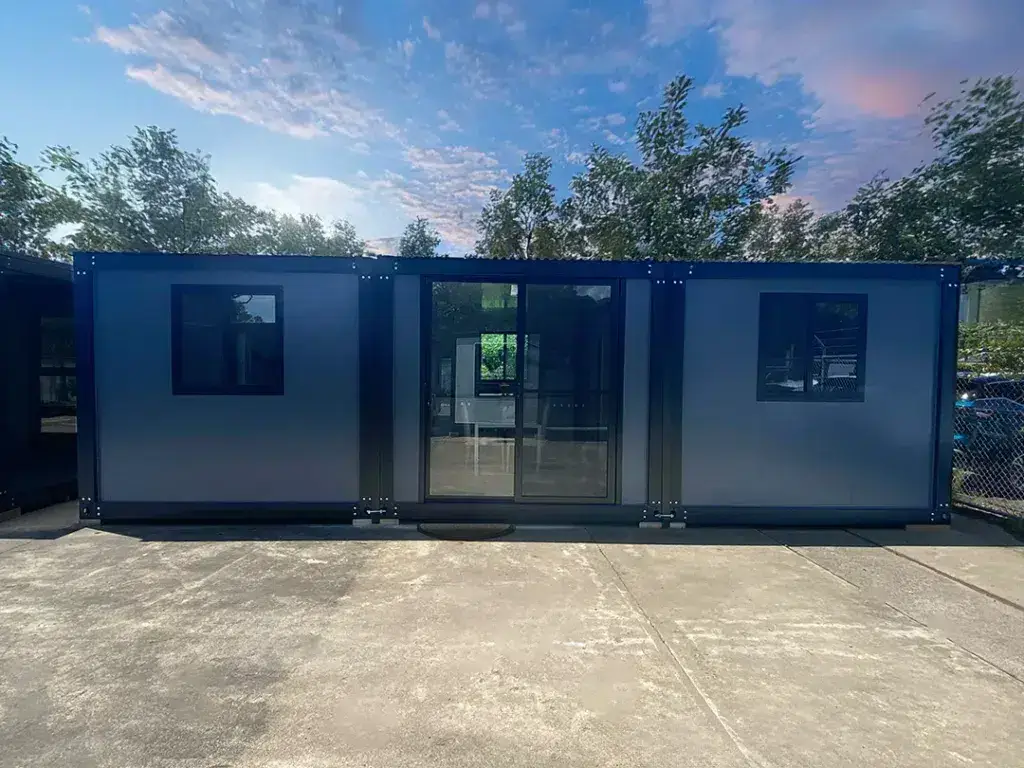 6m x 9m 3 Unit Complex