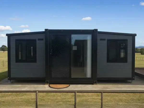 40ft Lifestyle Expander